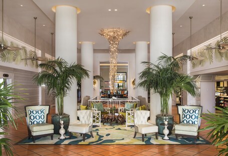 The Palms Hotel Spa - Image 3