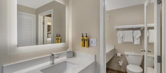 Best Western Plus Carriage Inn