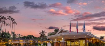 Best Western Plus Carriage Inn