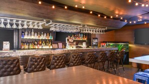 Lounge - Quality Inn & Suites Montebello - Los Angeles (Montebello)