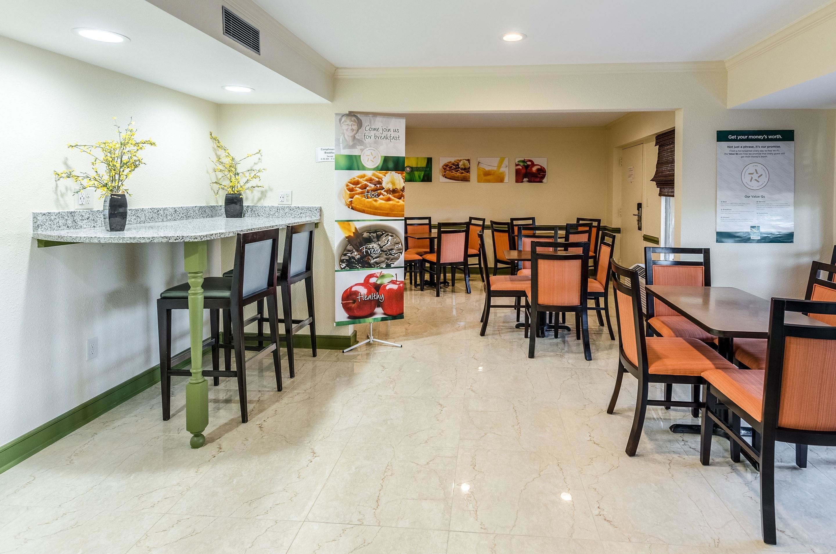 Petit déjeuner continental compris