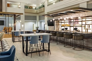Bar (in der Unterkunft)