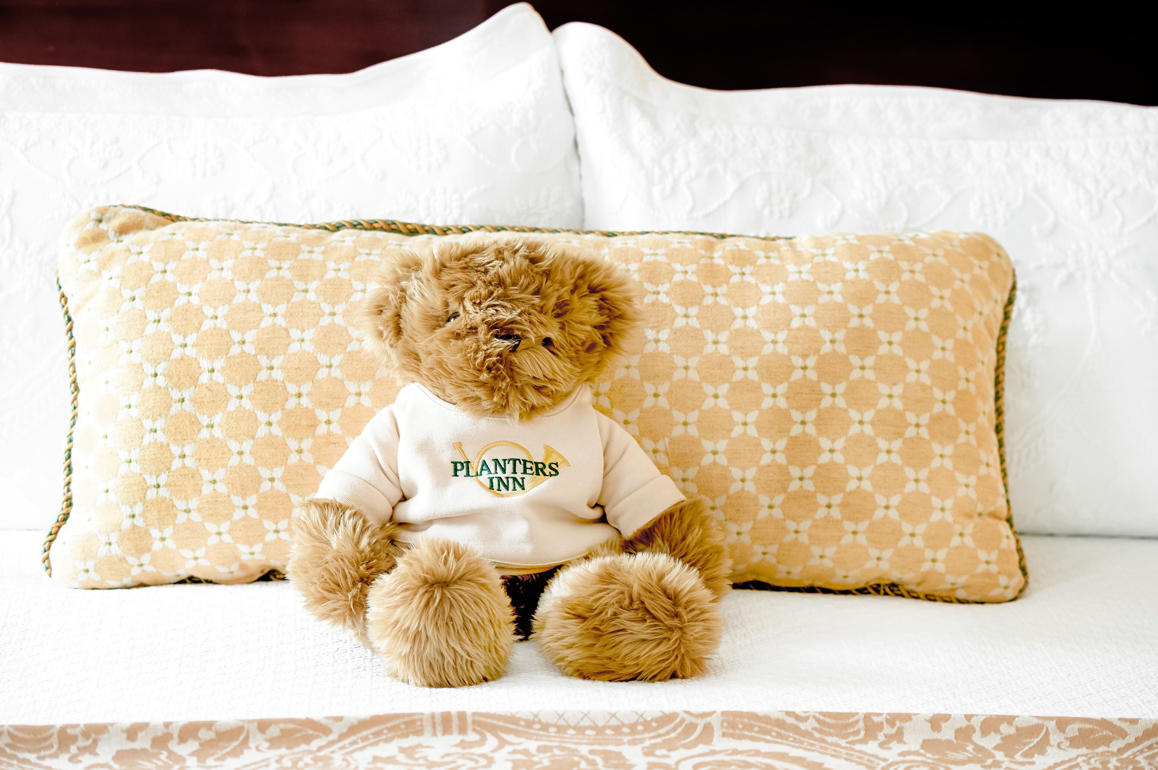 1 bedroom, frette italian sheets, premium bedding, pillow-top beds