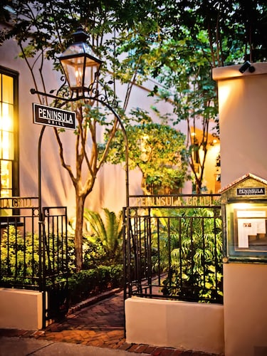 Planters Inn