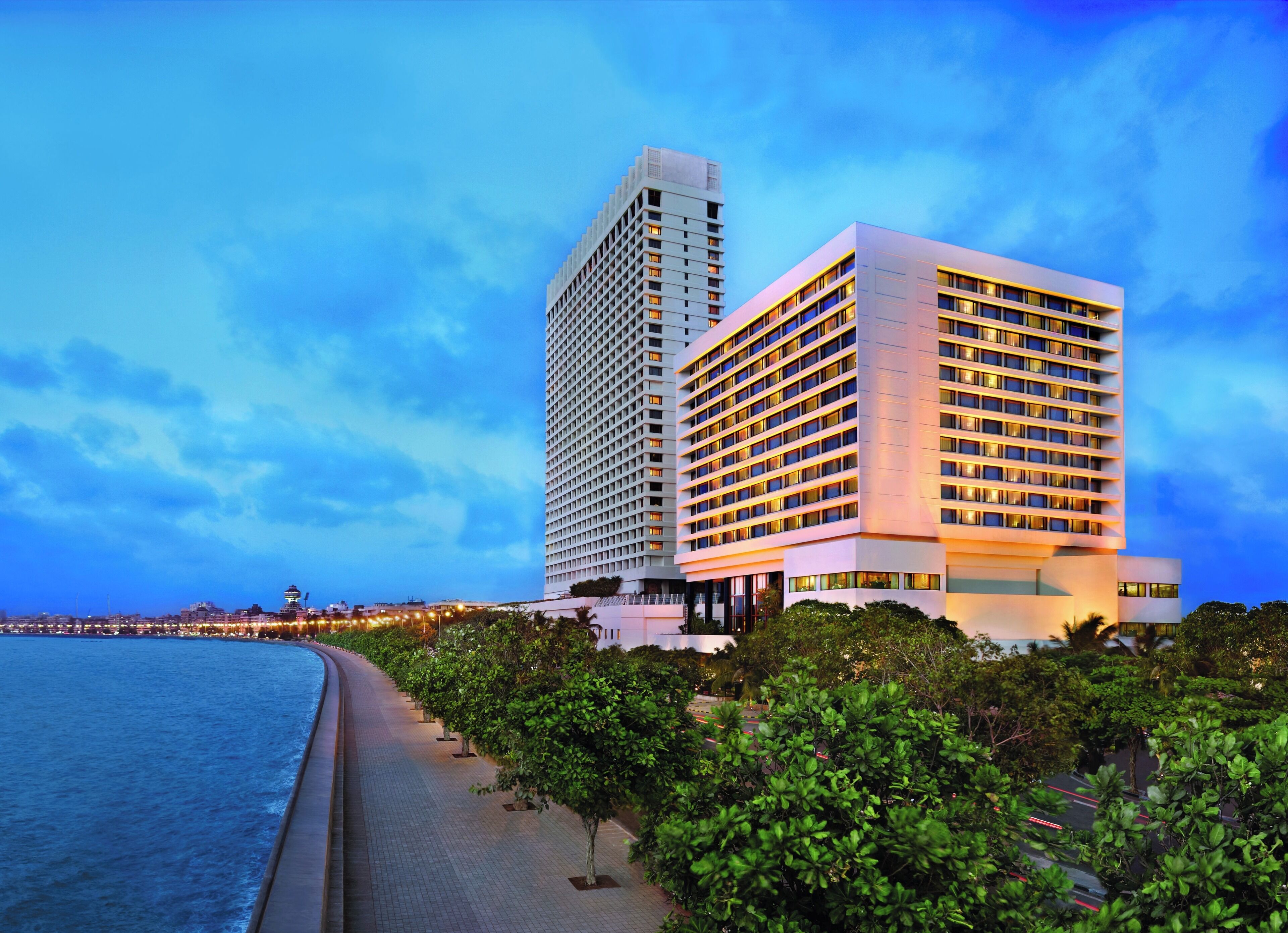 منظر من الجو على ارتفاع عالٍ