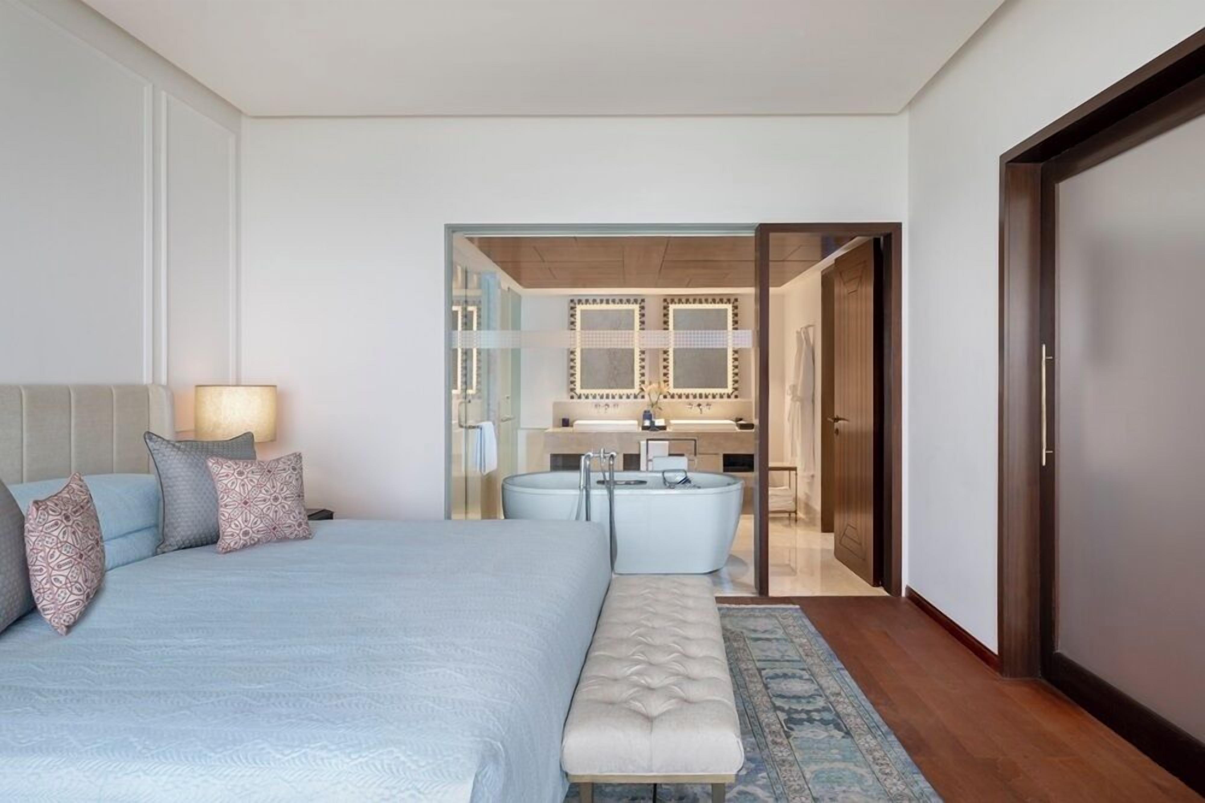 Tomannsrom, havutsikt | Sengetøy i egyptisk bomull, sengetøy av topp kvalitet og minibar