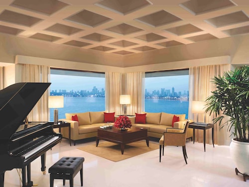 The Oberoi Mumbai
