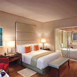 Lakens van Egyptisch katoen, luxe beddengoed, een minibar