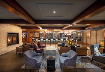 Lobby lounge at Salish Lodge & Spa