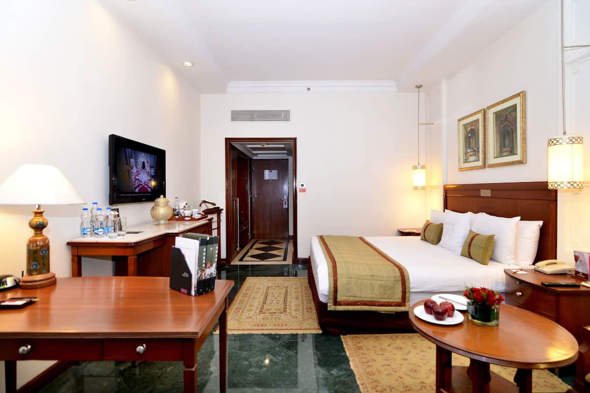 Premium bedding, minibar, in-room safe, individually decorated
