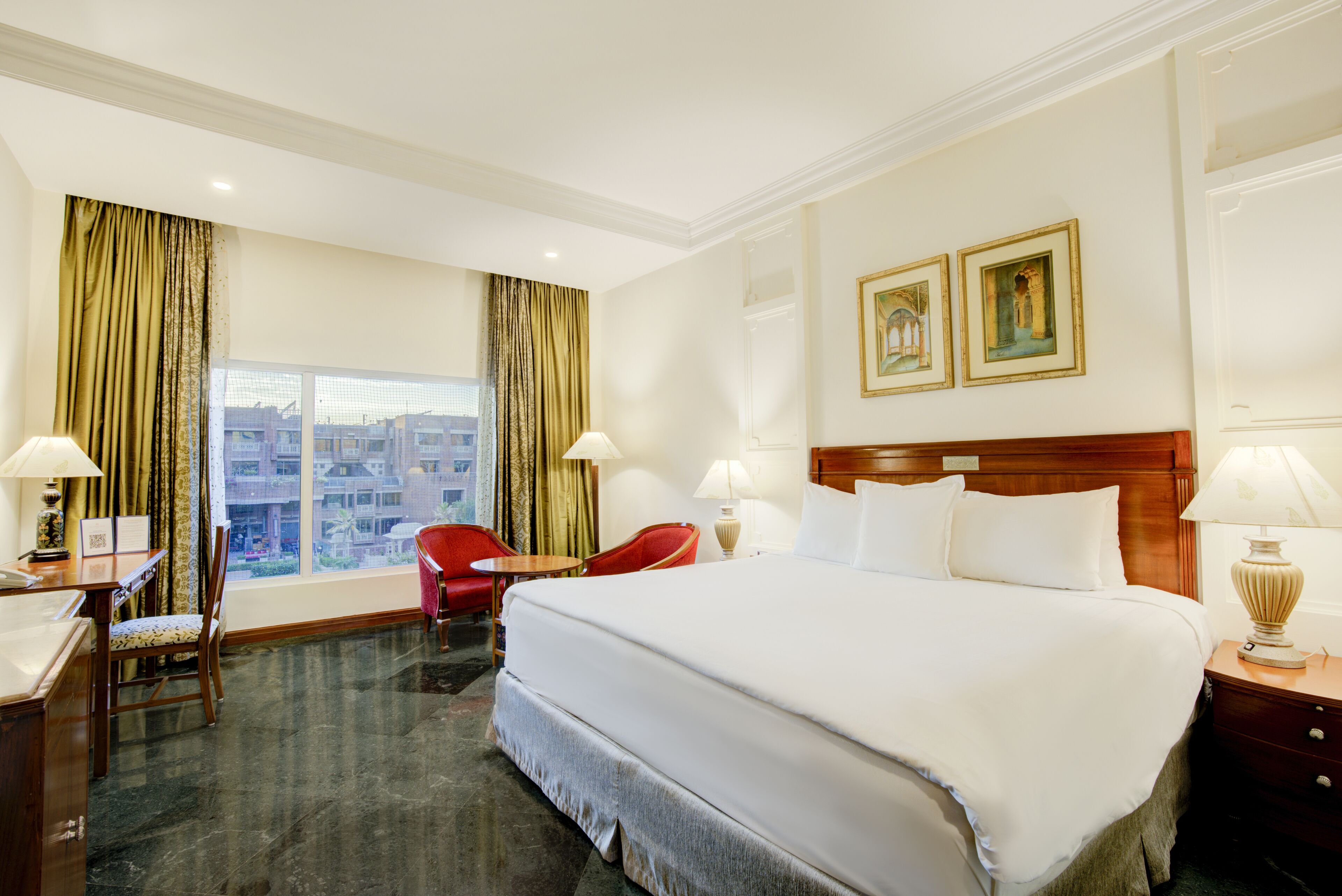 premium bedding, minibar, in-room safe, individually decorated