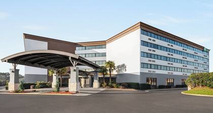 Holiday Inn Mobile West I-10, an IHG Hotel