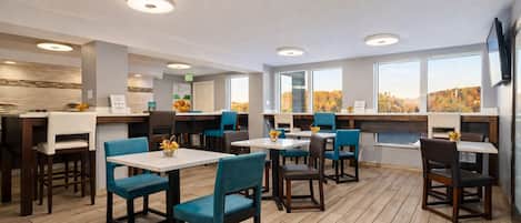 Gratis morgenmadsbuffet hver dag