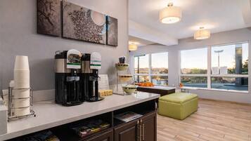 Free daily buffet breakfast