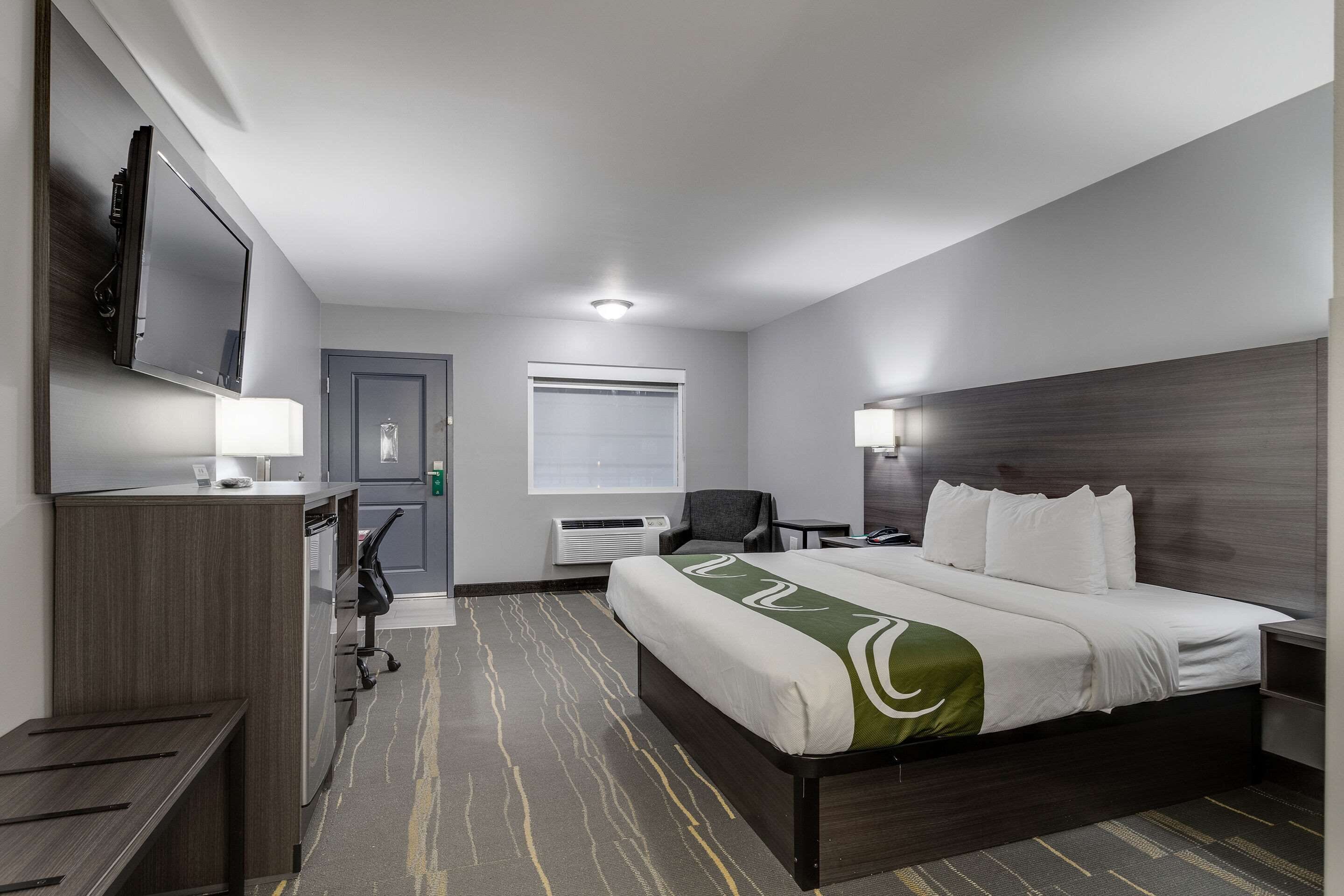 desk, blackout curtains, iron/ironing board, free wifi