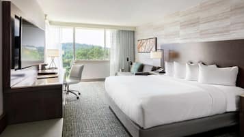 Premium bedding, pillowtop beds, in-room safe, desk