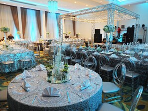 Banquet hall