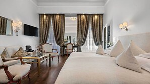 Habitación doble Confort | Ropa de cama de alta calidad y minibar 