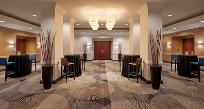 Courtyard by Marriott Downtown Toronto