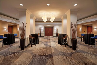 Courtyard by Marriott Downtown Toronto
