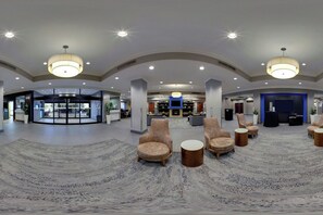 Lobby-Lounge