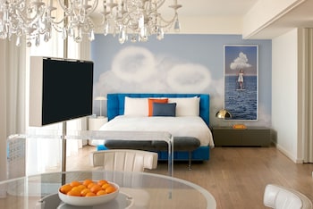 Loft, View (Skyview) | Hypo-allergenic bedding, Select Comfort beds, minibar, in-room safe at Mondrian Los Angeles
