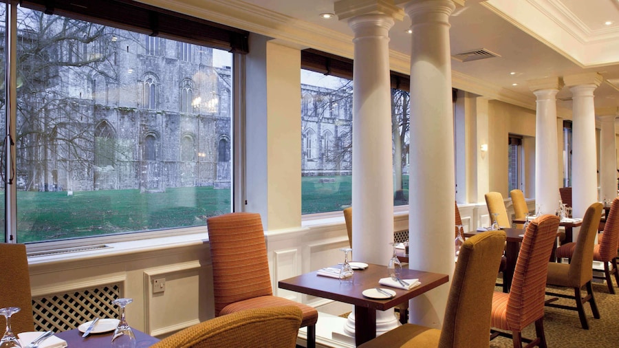 Winchester Wessex Hotel by Sunday