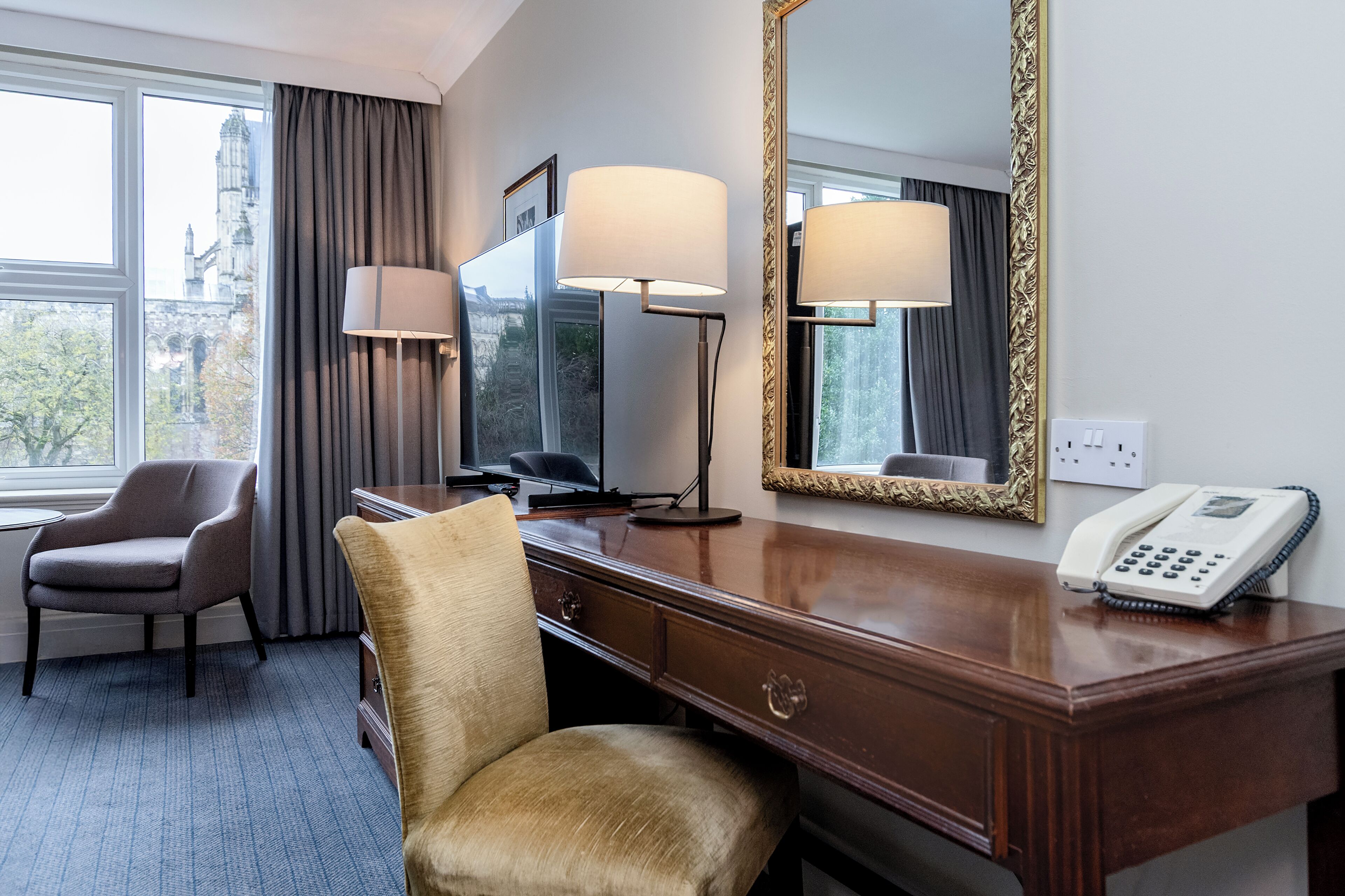Deluxe Double Room | Room amenity
