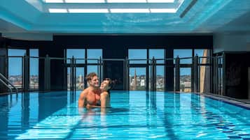Piscina interna