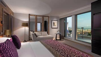 Premium bedding, minibar, in-room safe, desk