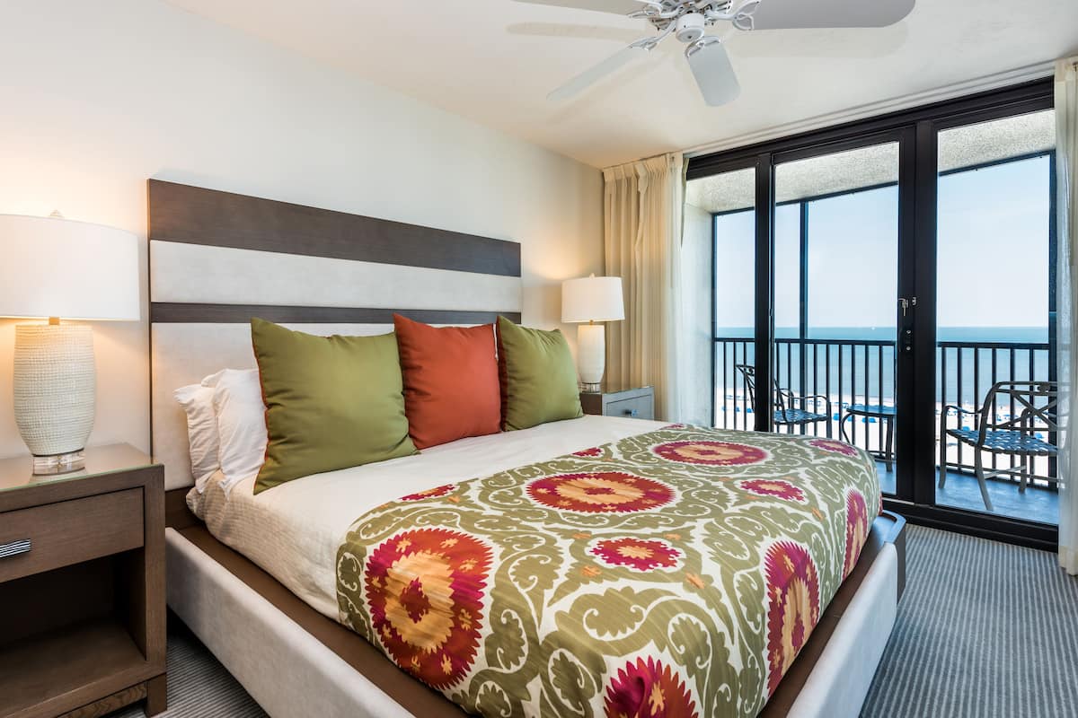 Two Bedroom Condo BEACHFRONT | 1 bedroom, premium bedding, pillowtop beds, in-room safe