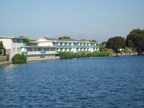 Vue sur le lac