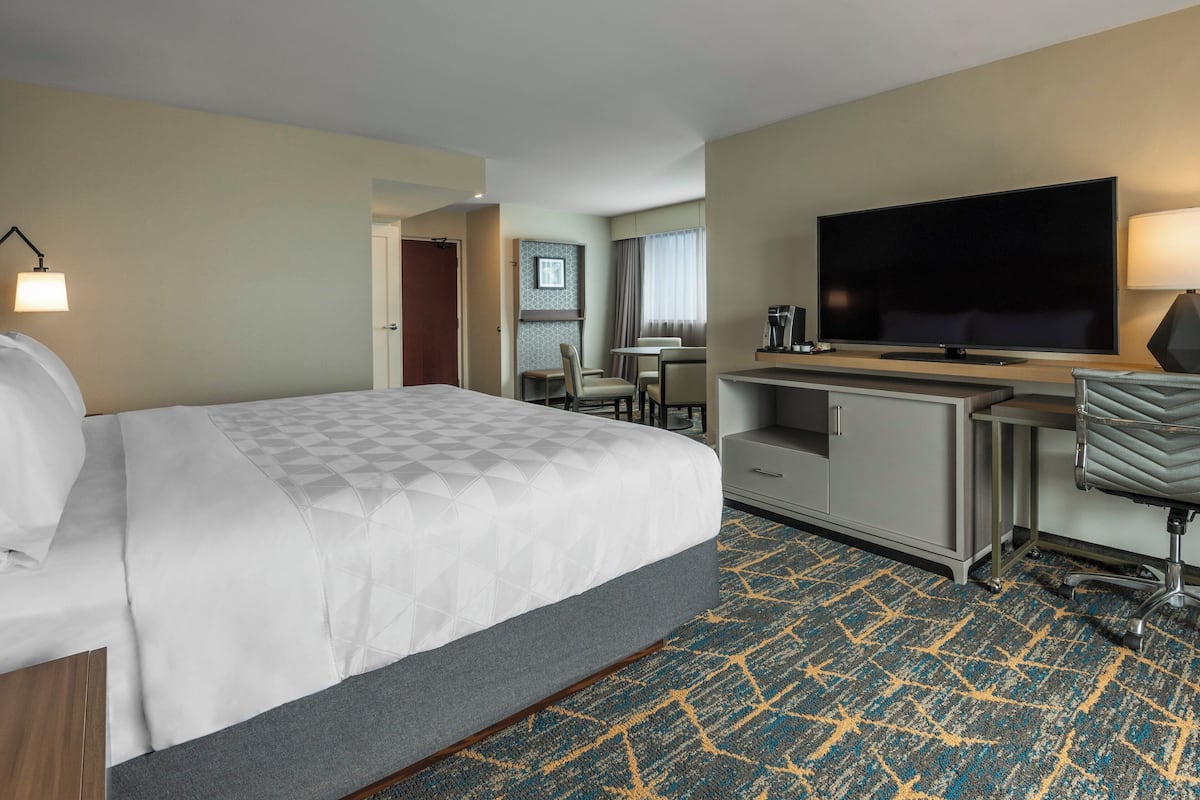 Hypo-allergenic bedding, desk, blackout curtains, soundproofing