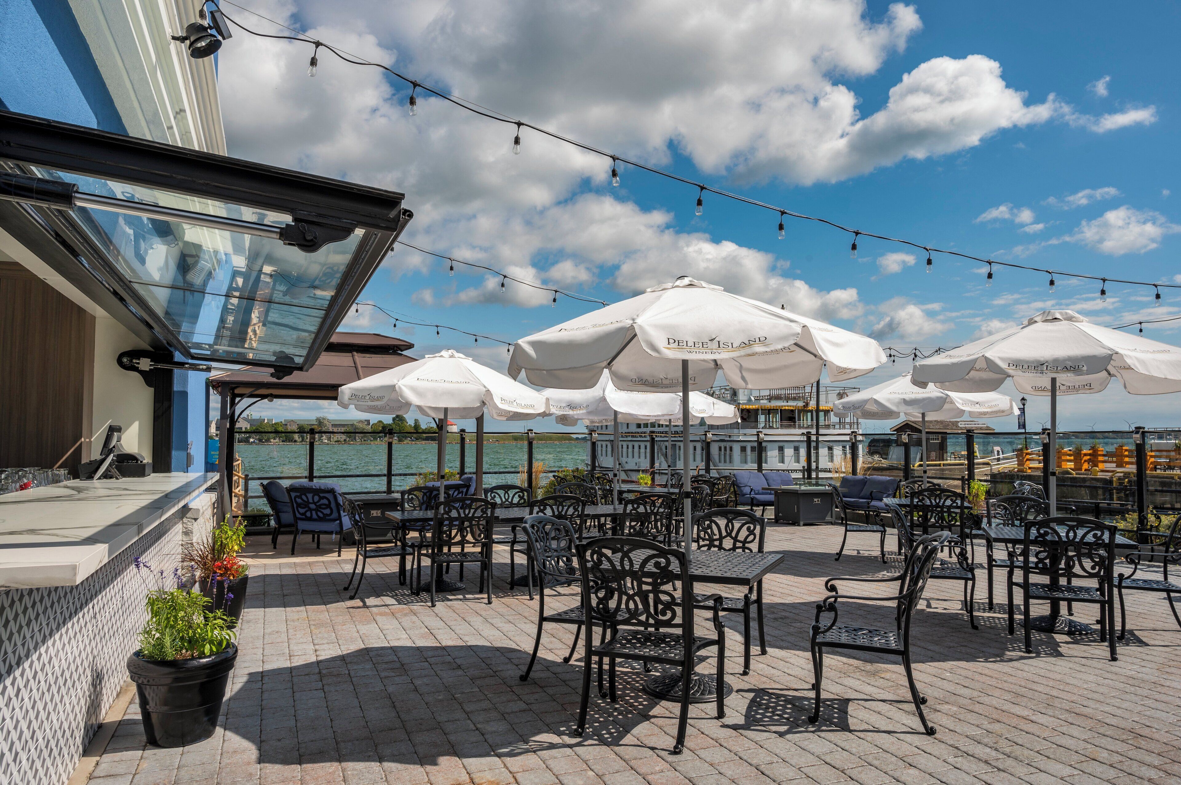 Frühstück, Mittagessen, Abendessen, lokale Küche 