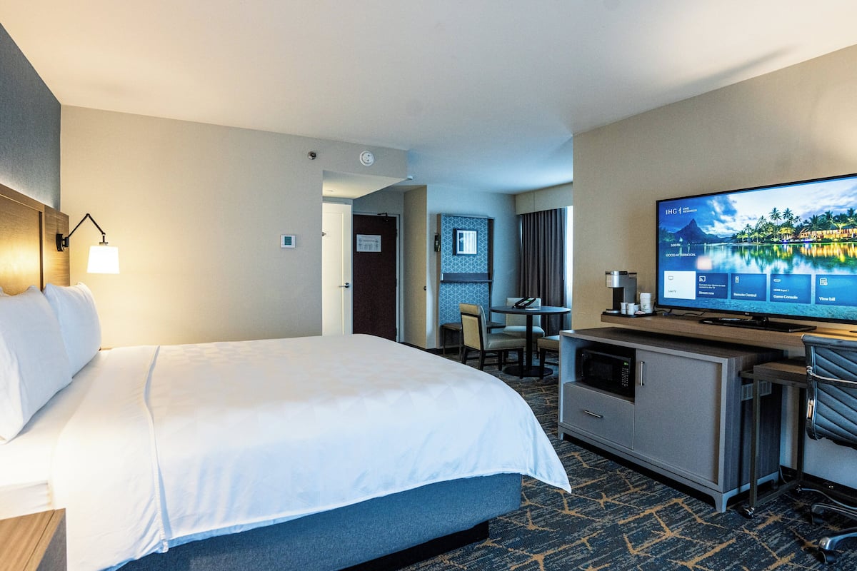 Hypo-allergenic bedding, desk, blackout curtains, soundproofing