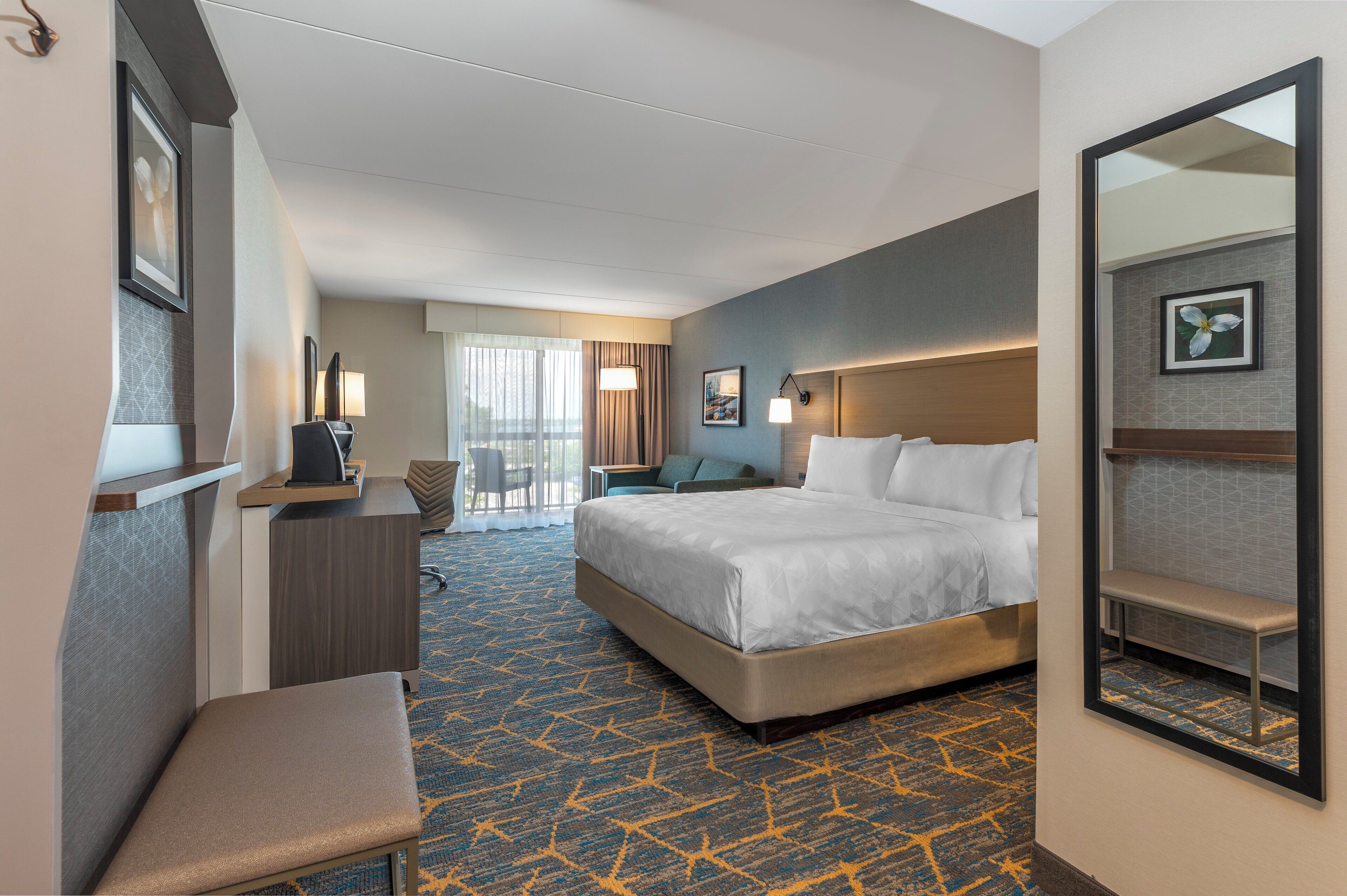 Standard Room, 1 King Bed with Sofa bed, Balcony, River View | Hypo-allergenic bedding, desk, blackout curtains, soundproofing