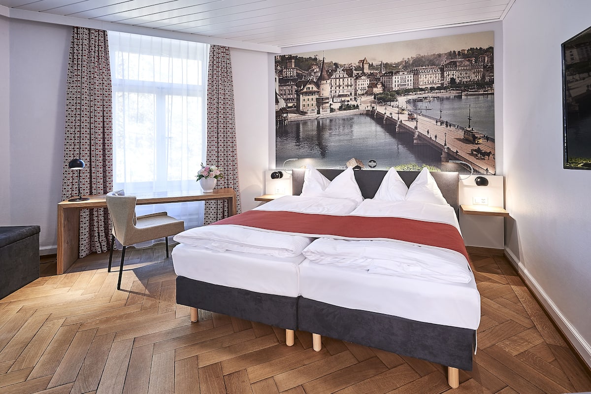Classic-Doppelzimmer (Cosy) | 1 Schlafzimmer, hochwertige Bettwaren, Zimmersafe, Schreibtisch