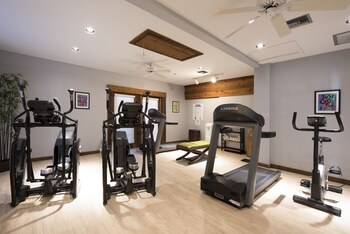 Fitness center at Park Shore Resort