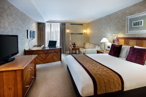 1 bedroom, minibar, in-room safe, desk
