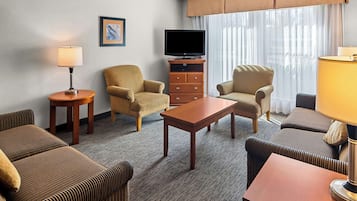 Suite, 2 Queen Beds, Non Smoking, Kitchen (with Sofabed) | Premium bedding, desk, laptop workspace, blackout drapes