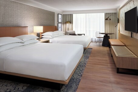 Sheraton Gateway Hotel In Toronto International Airport - Image 70