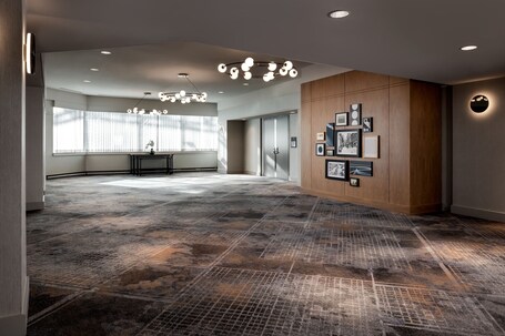 Sheraton Gateway Hotel In Toronto International Airport - Image 50