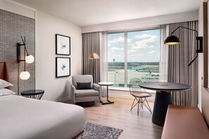 Premium Room, 1 King Bed