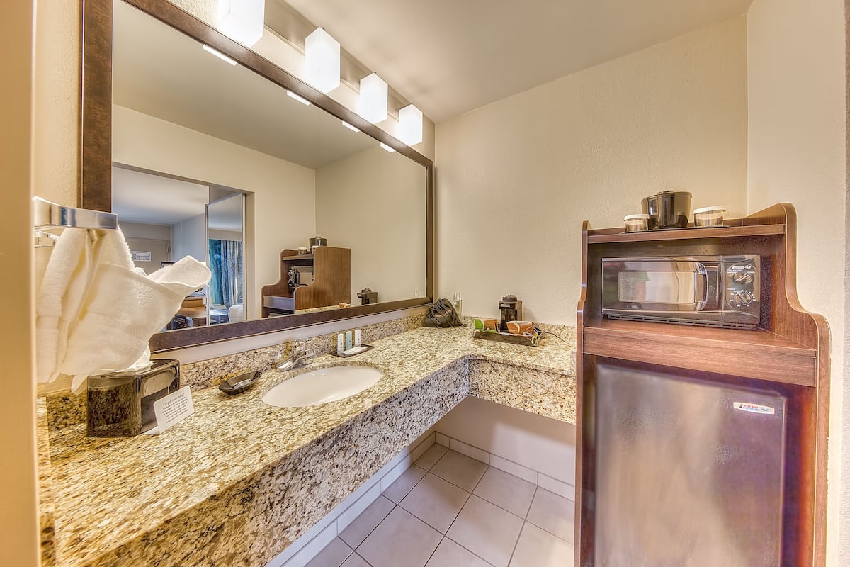 free toiletries, hair dryer, towels