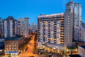 A multi-story hotel with a prominent sign reading "CHATEAU GRANVILLE." - Best Western Premier Chateau Granville Hotel & Suites & Conf. Centre (Vancouver)