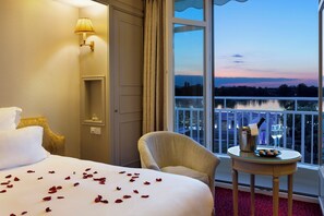 Executive Room, Lakeside