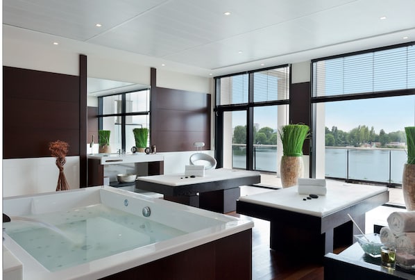 Spa - Hôtel Barrière Le Grand Hôtel (Enghien-les-Bains)