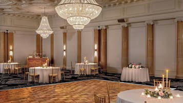 Banquet hall