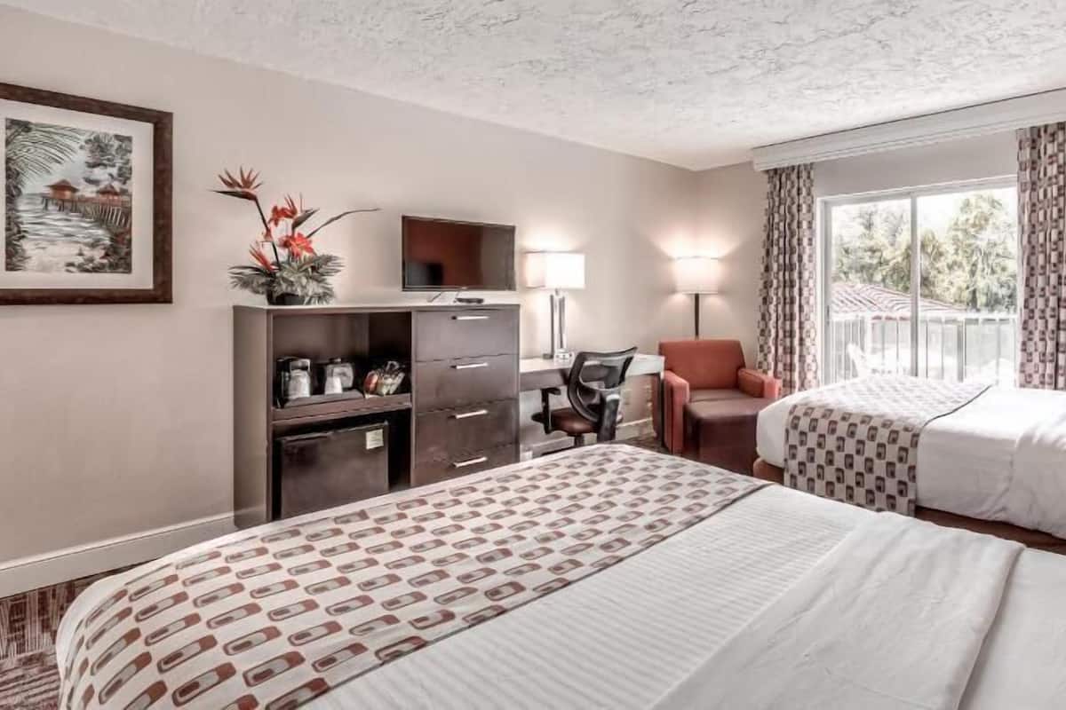 In-room safe, desk, laptop workspace, blackout drapes