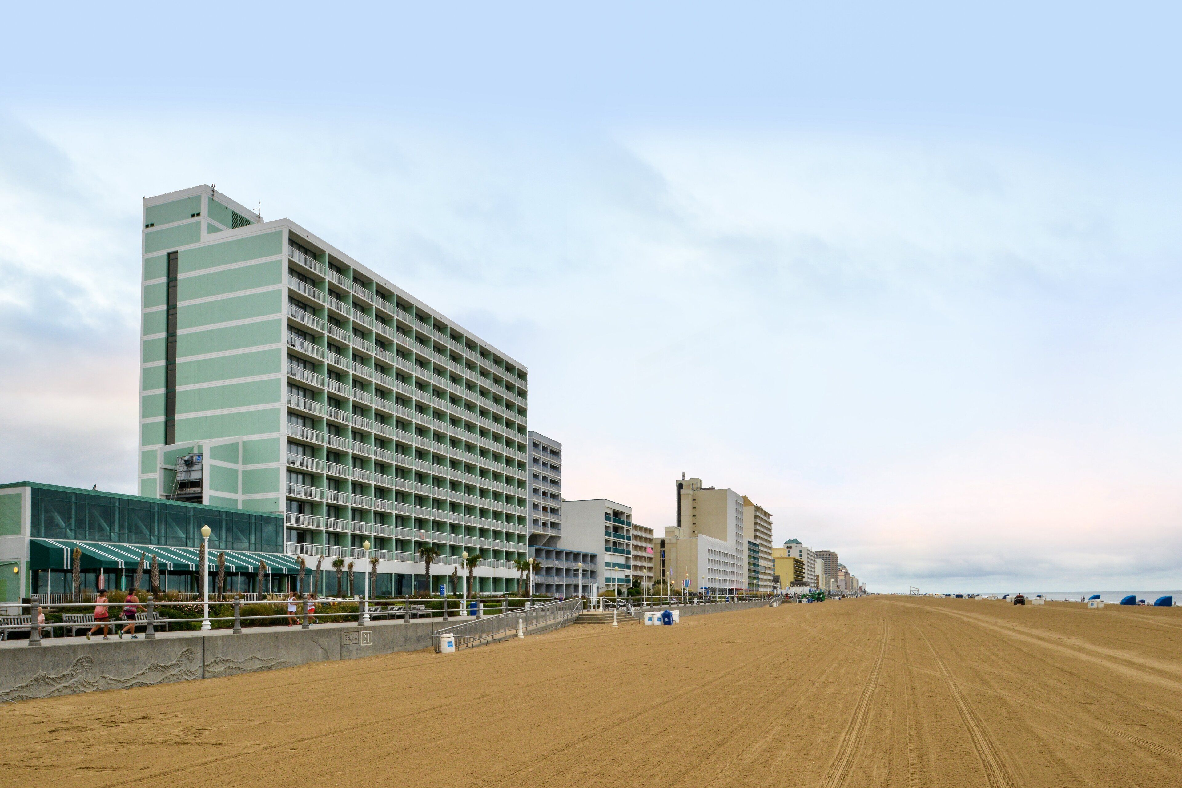 Photo - Holiday Inn Va Beach-Oceanside 21st St by IHG